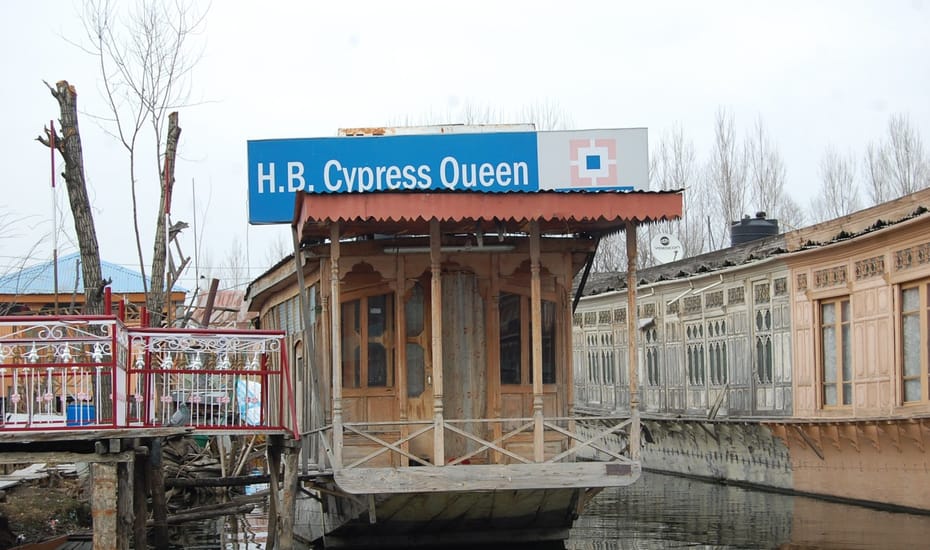 Cypress Queen Houseboat Srinagar