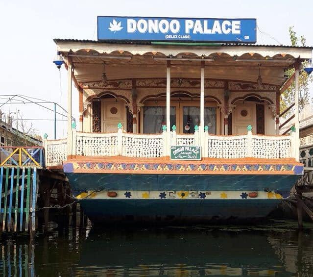 Donoo Palace Houseboat Srinagar