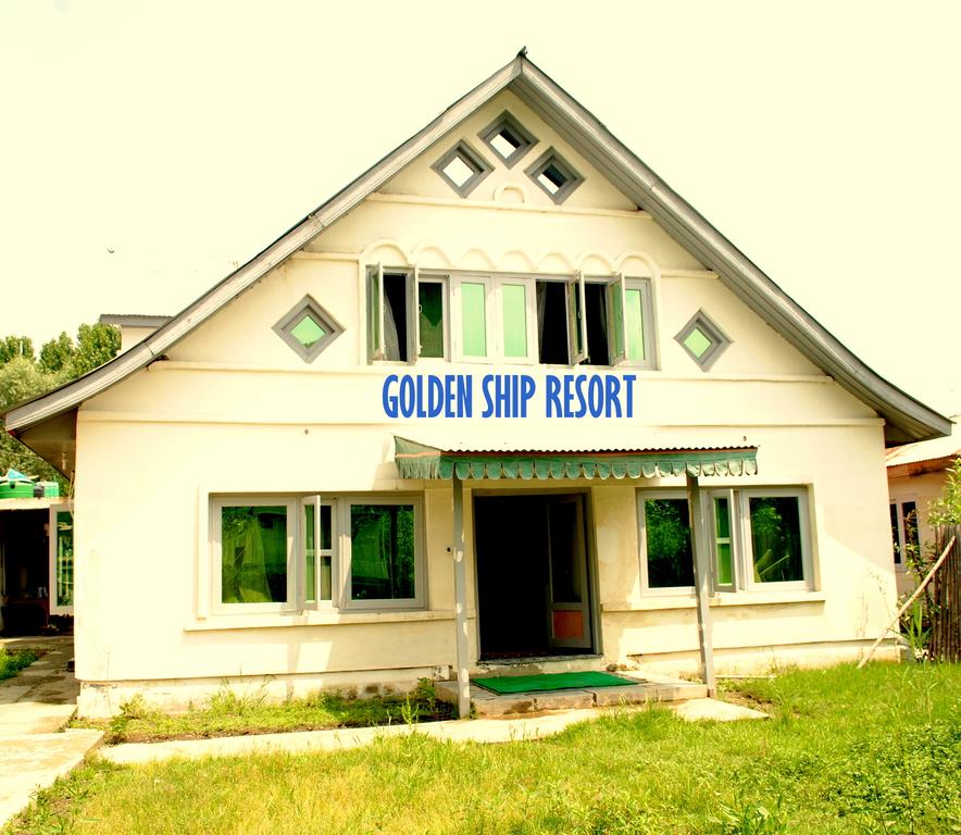 Golden Ship Resort Srinagar