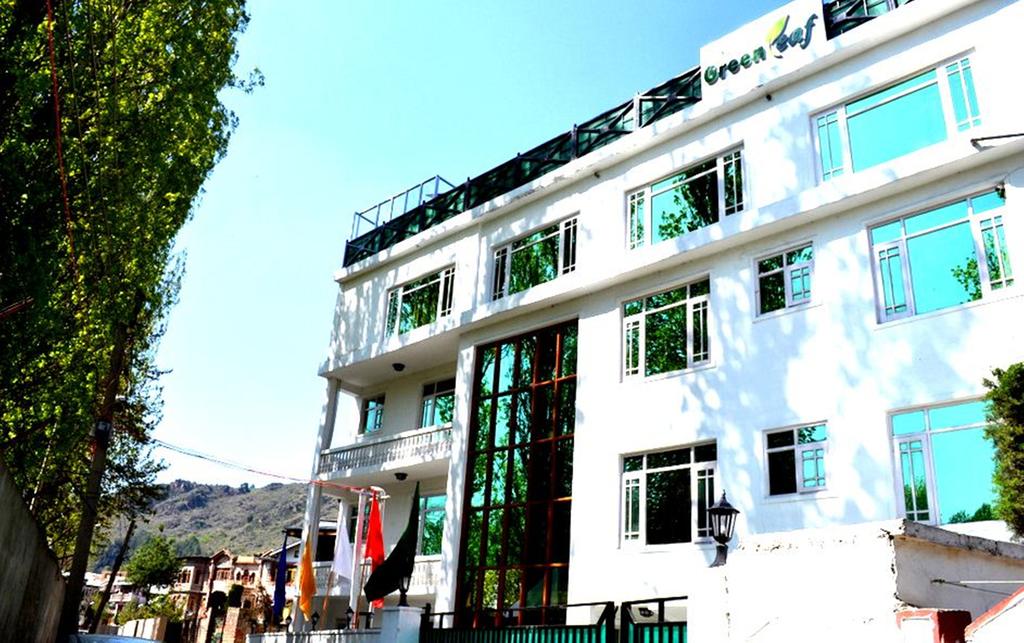Green Leaf Hotel Srinagar