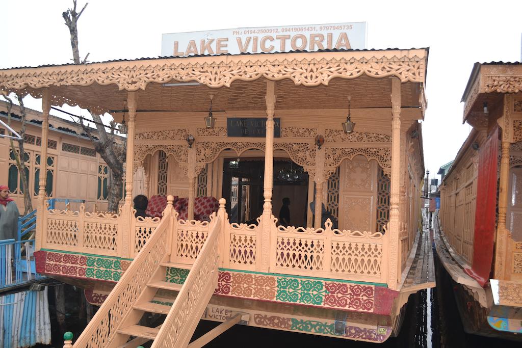 Lake Victoria Houseboat Srinagar