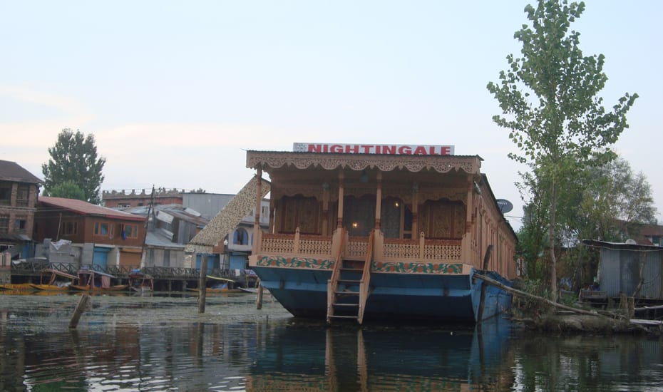 Nightingale Houseboat Srinagar