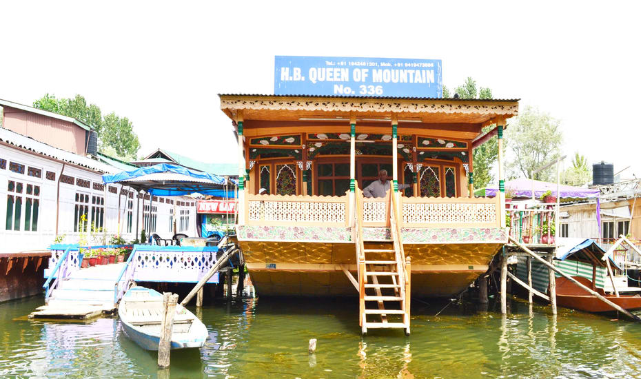 Queen Of Mountain Houseboat Srinagar