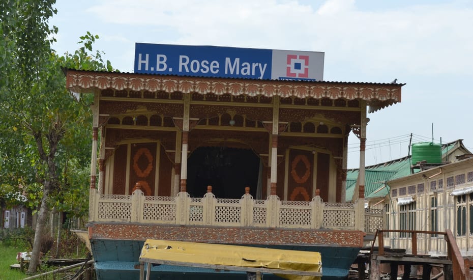 Rose Mary Houseboat Srinagar