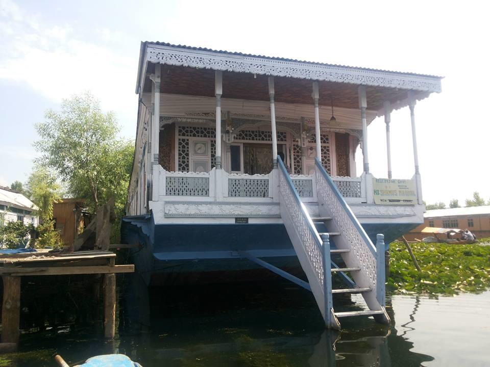Shamus Group Of Houseboat Srinagar