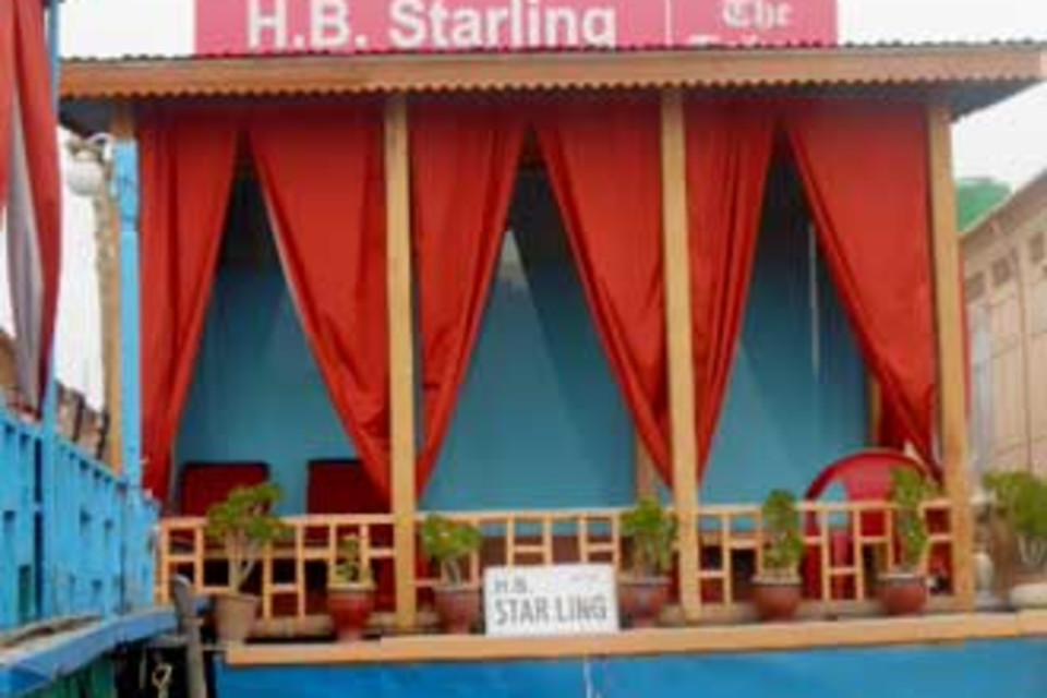Starling Houseboat Srinagar