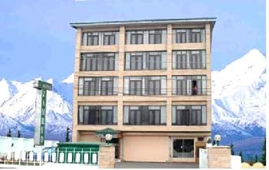 Zamrud Hotel Srinagar