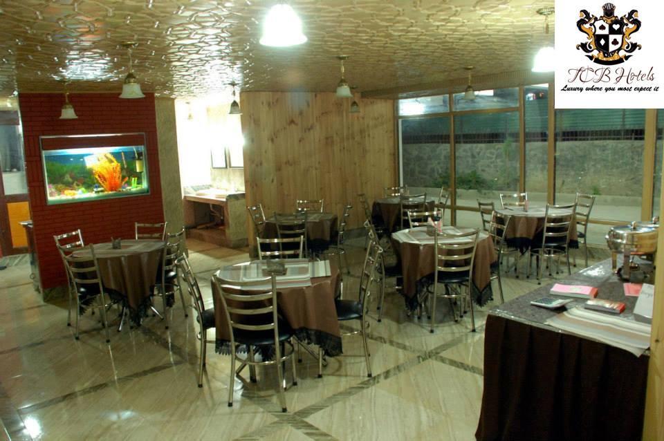 The Chocolate Box Hotel Srinagar Restaurant