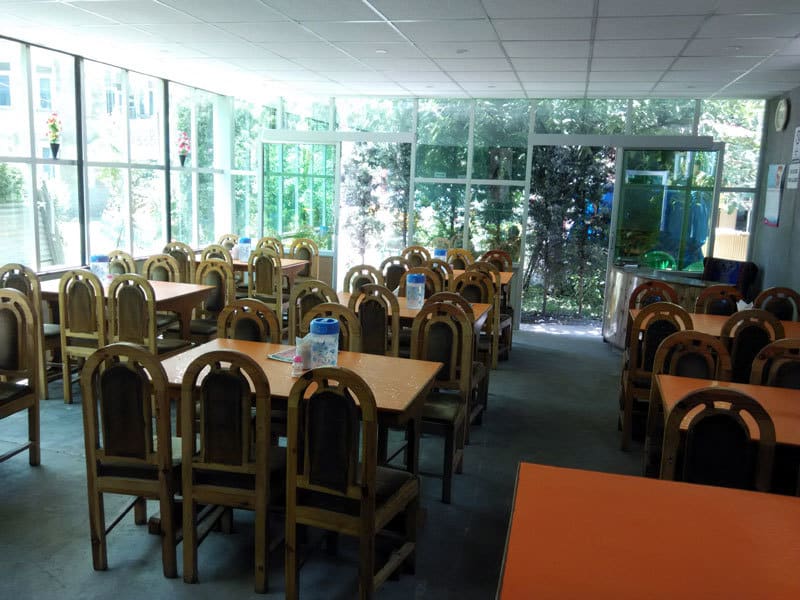 Diplomat Hotel Srinagar Restaurant