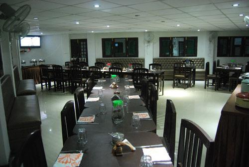 Lankar Resort Srinagar Restaurant