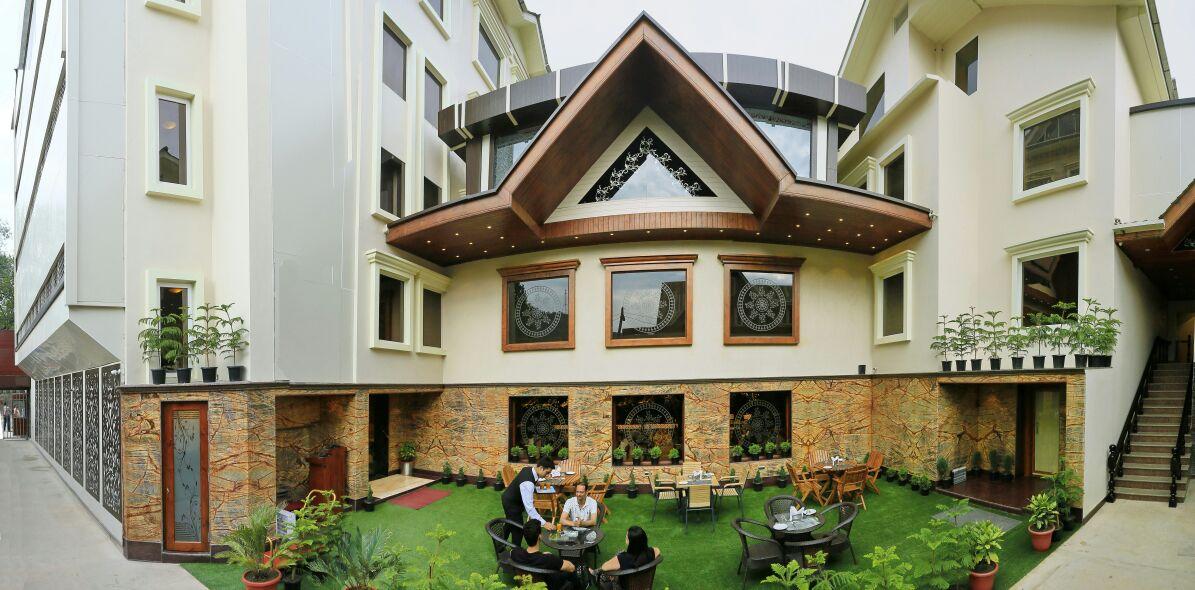 CH2 Hotel Srinagar