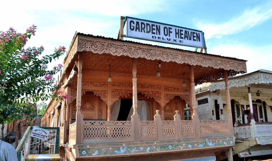 Garden Of Heaven Houseboat Srinagar