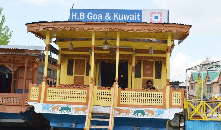 Goa And Kuwait Houseboat Srinagar