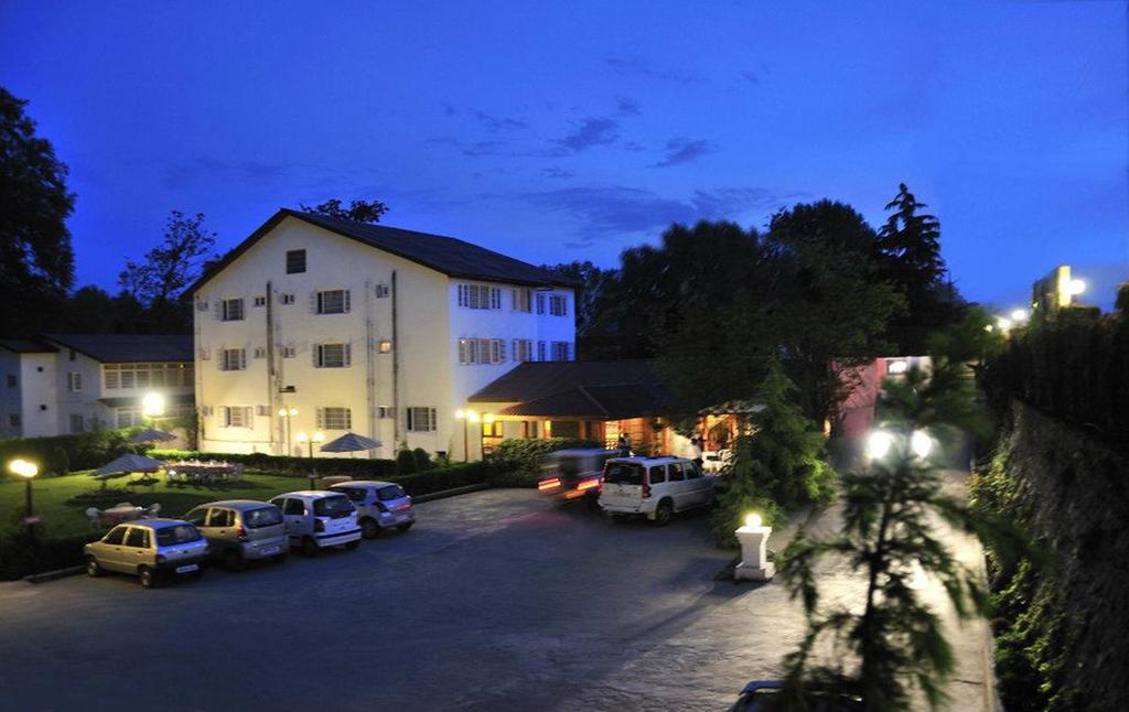 Meridien Hotel Srinagar
