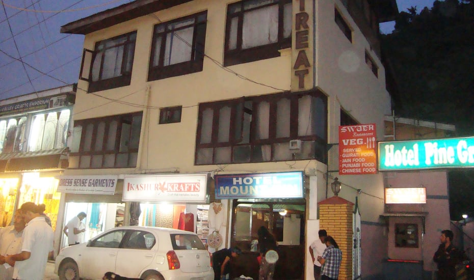 Mount Inn Hotel Srinagar