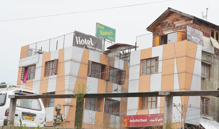Waderas Living Hotel Srinagar