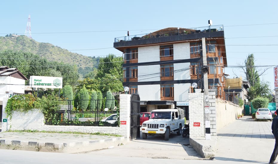 Zabarvan Hotel Srinagar